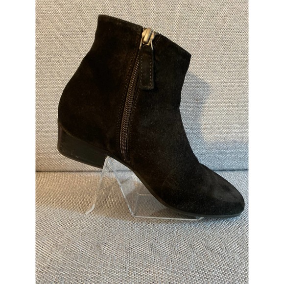 Aquatalia woman’s suede leather ankle boot size 6 black suede zip side sm heal - Picture 5 of 16